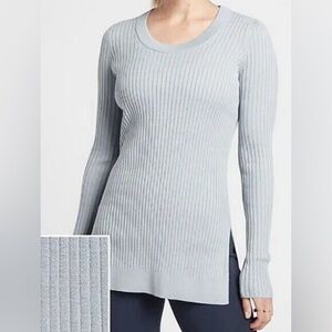 Athleta Glacier Blue Lincoln Park Ribbed Crewneck Side Slit Sweater size medium